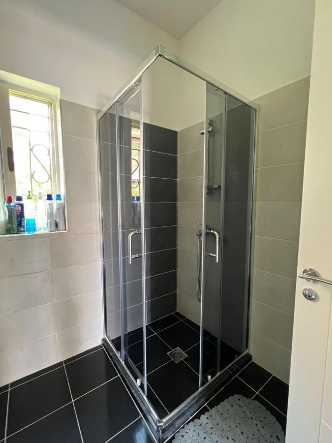 Miqt Guest House Shkodër 外观 照片