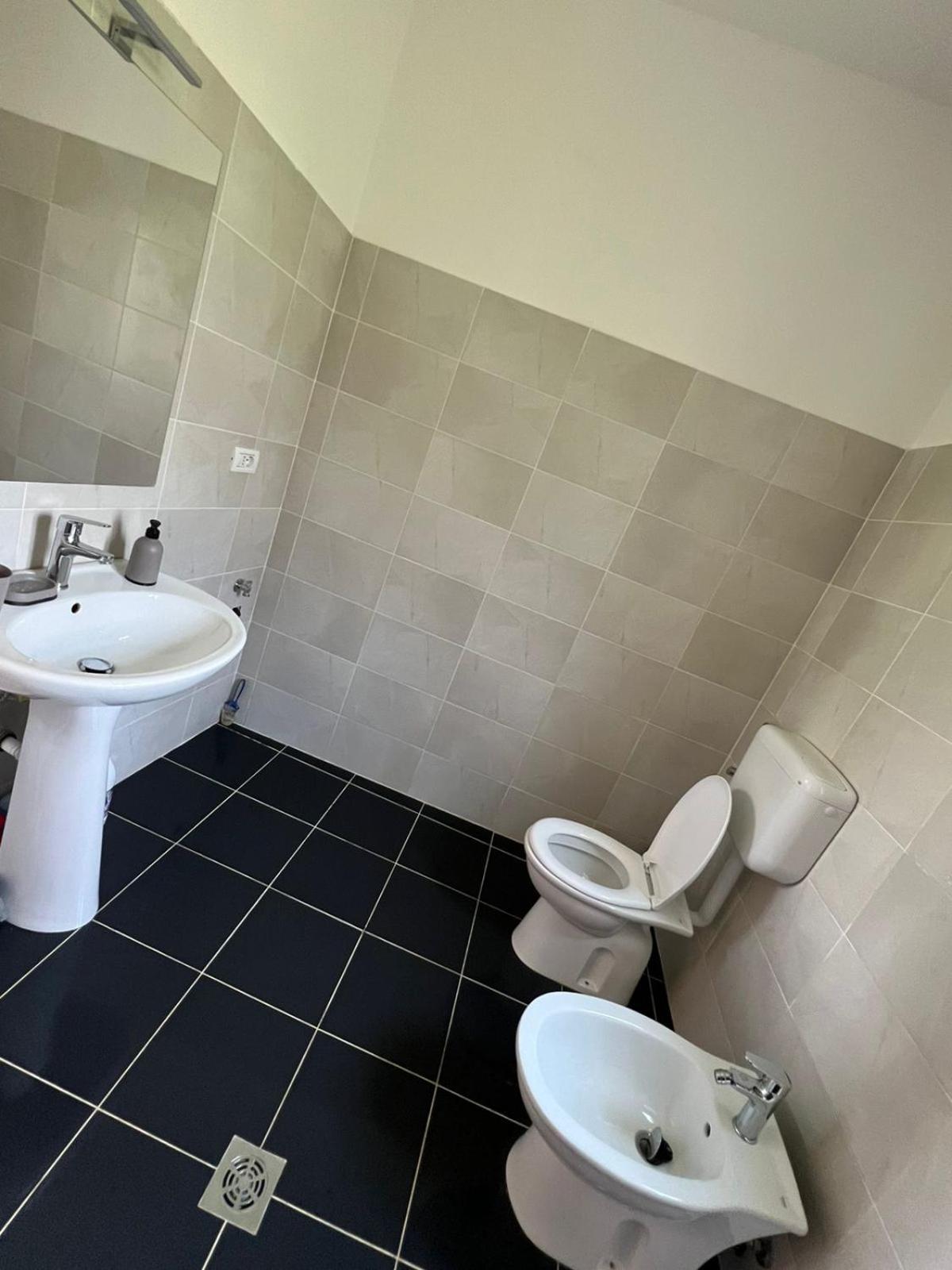 Miqt Guest House Shkodër 外观 照片